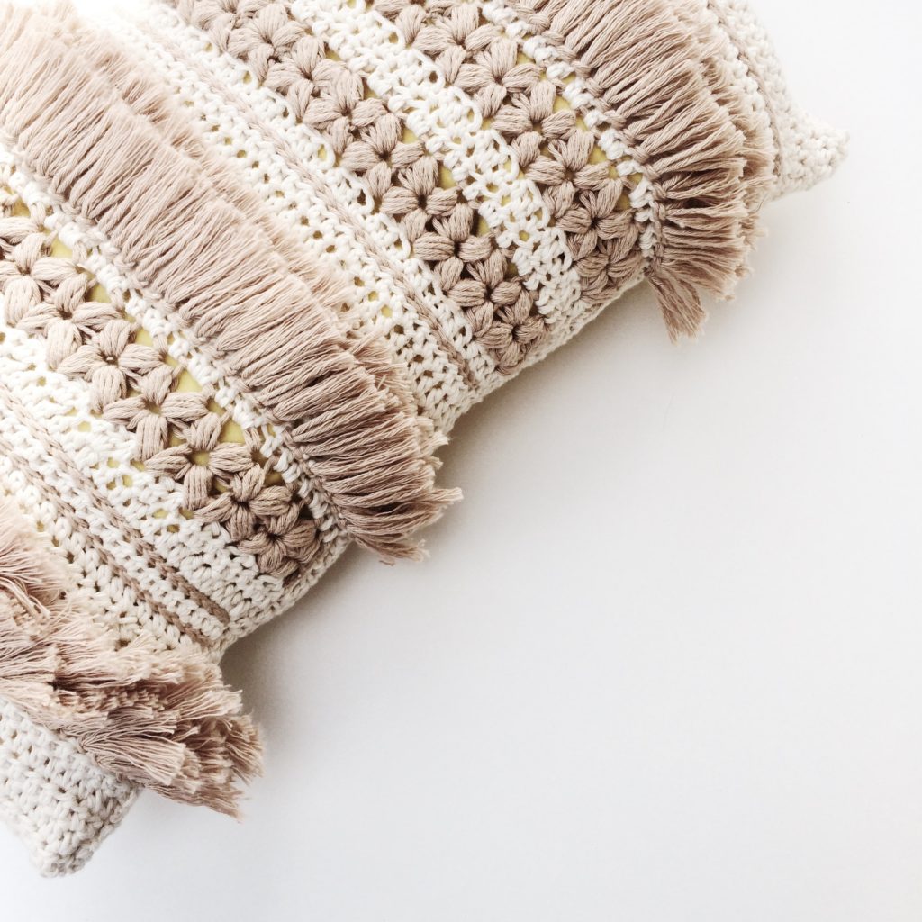 Macramé pillow in neutral colors